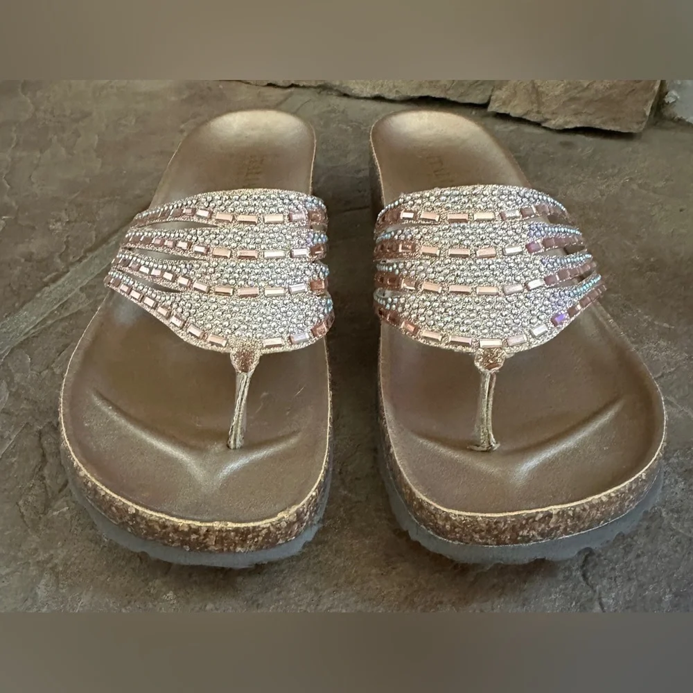 Italian Shoemakers “Galaxy” Embellished Wedge Sandals – Rose Gold (Size 8.5)